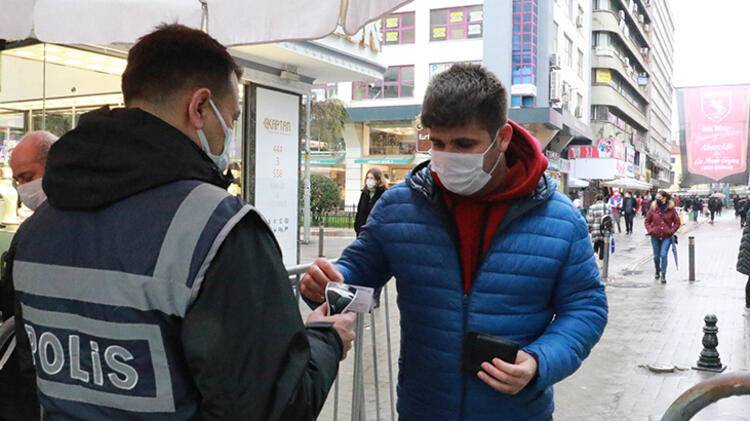 Koronavirüs vaka sayıları arttı… '2 maske takın' çağrısı - 3