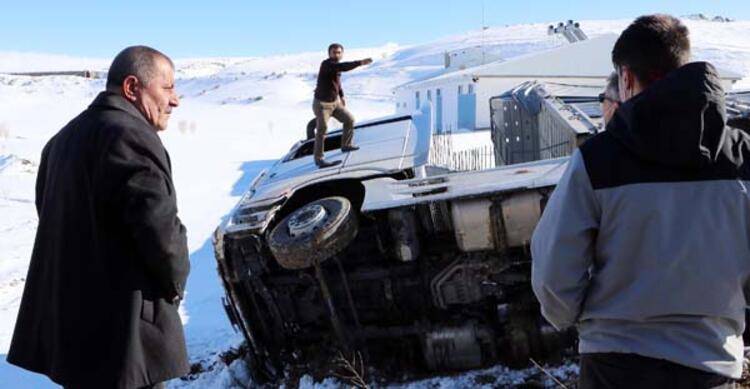 TIR yan yattı şoför isyan etti: Beni kim sıkıştırdı - 84780