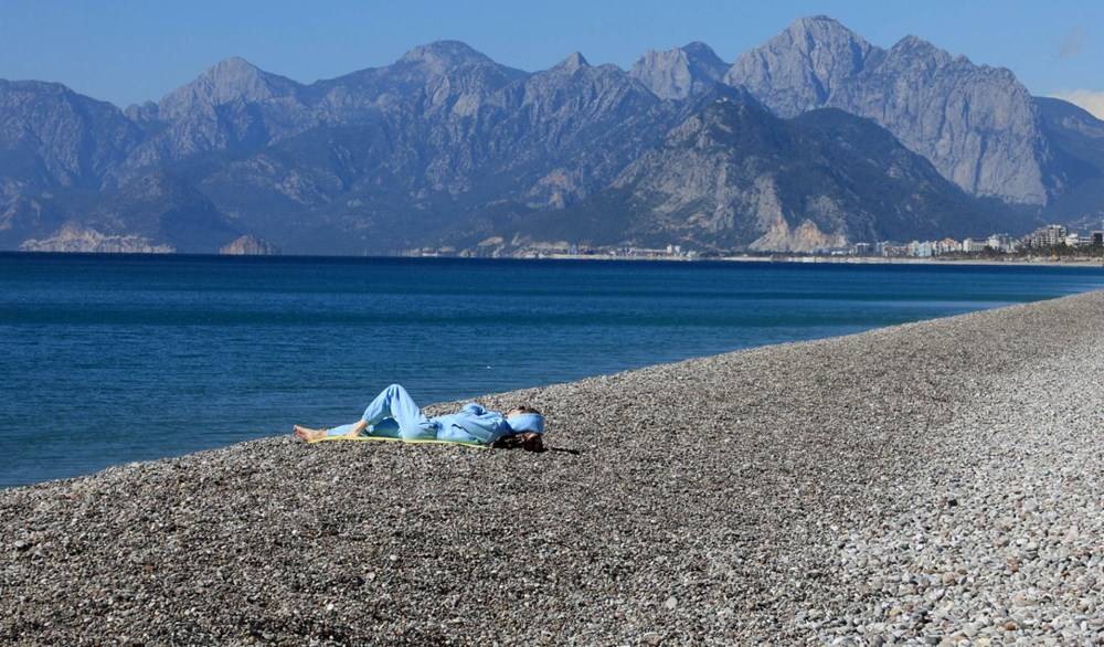 Kısıtlama ve soğuk hava birleşti: Dünyaca ünlü sahil ona kaldı - 1