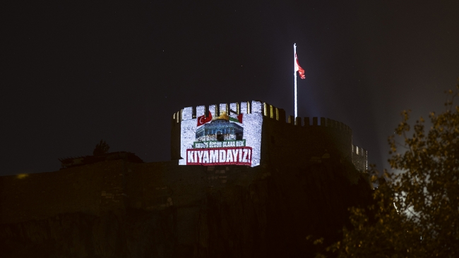 Ankara kalesi Filistin bayrağı ile ışıklandırıldı