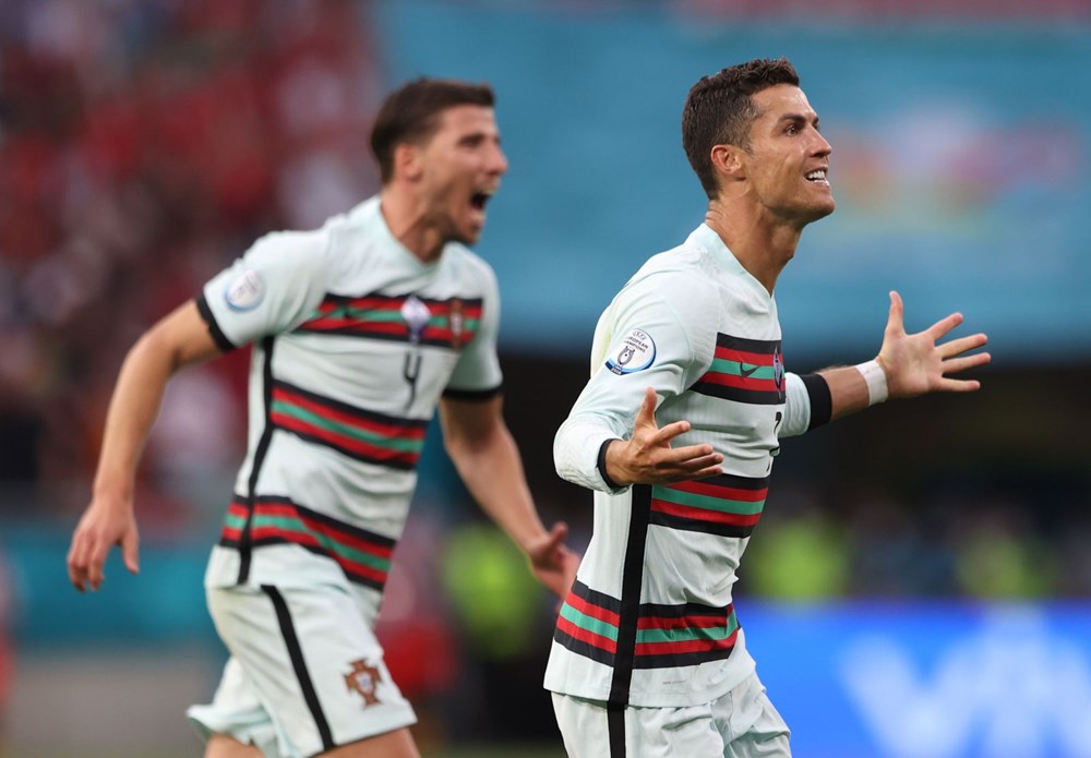 Ronaldo'dan çifte rekor! - 1