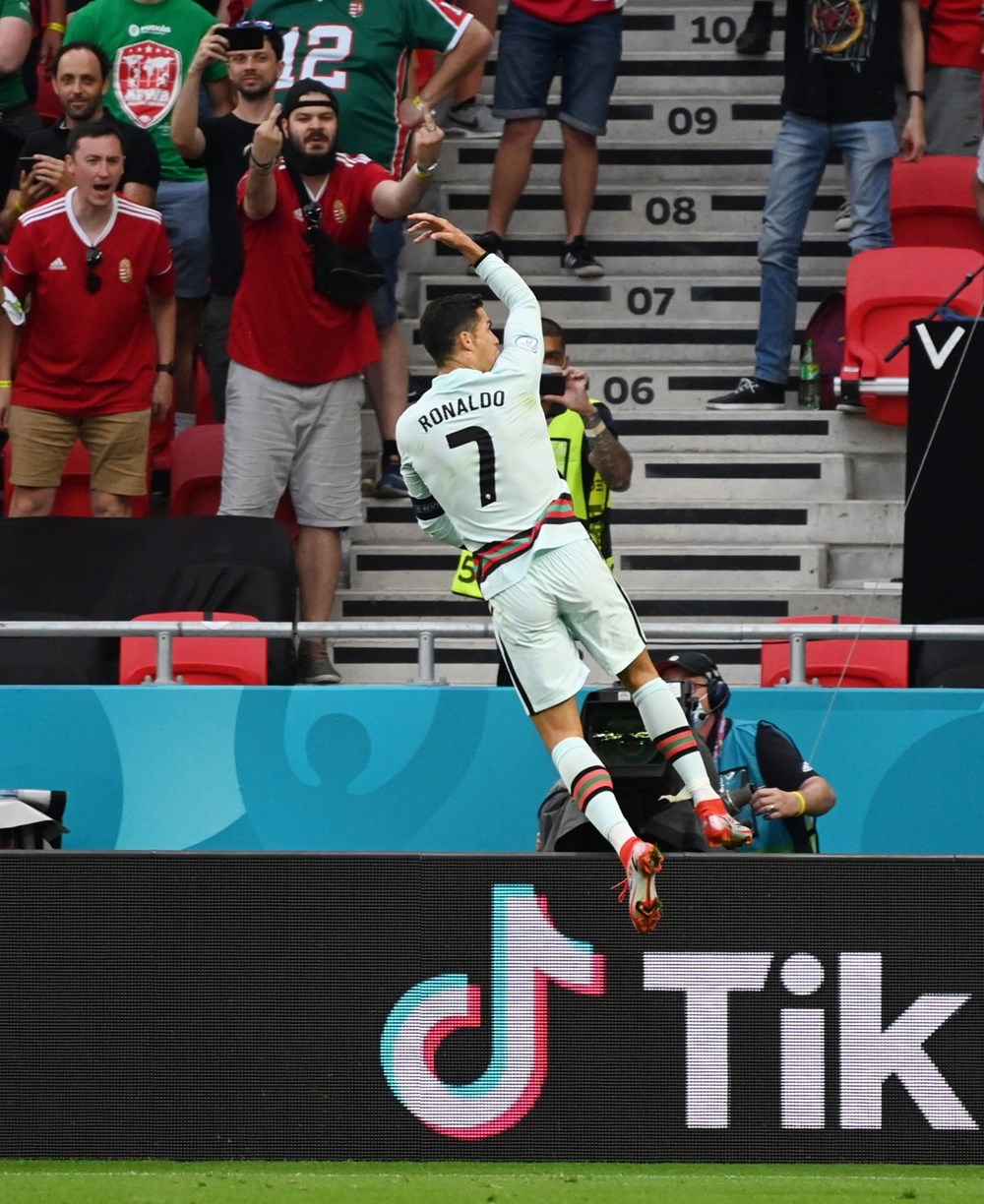 Ronaldo'dan çifte rekor! - 4