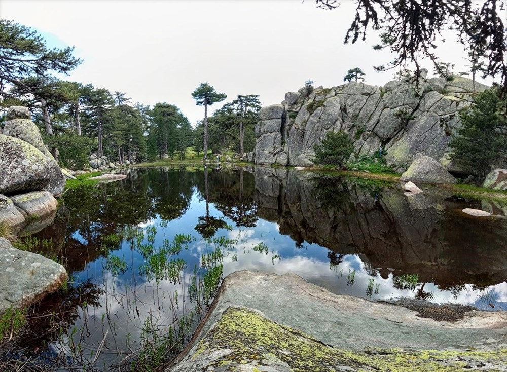 Kütahya'daki Eğrigöz Dağı'nın zirvesindeki doğal gölet keşfedilmeyi bekliyor - 3