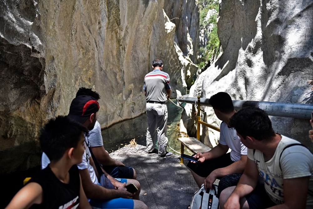 Mersin'de iki dağ arasında sallarla yolculuk yapılıyor: Kisecik Kanyonu - 1