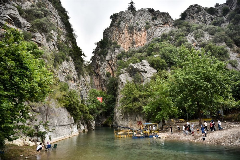 Mersin'de iki dağ arasında sallarla yolculuk yapılıyor: Kisecik Kanyonu - 8