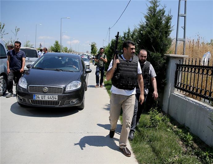 İstanbul'da çatışma: 1 polis şehit oldu - 5