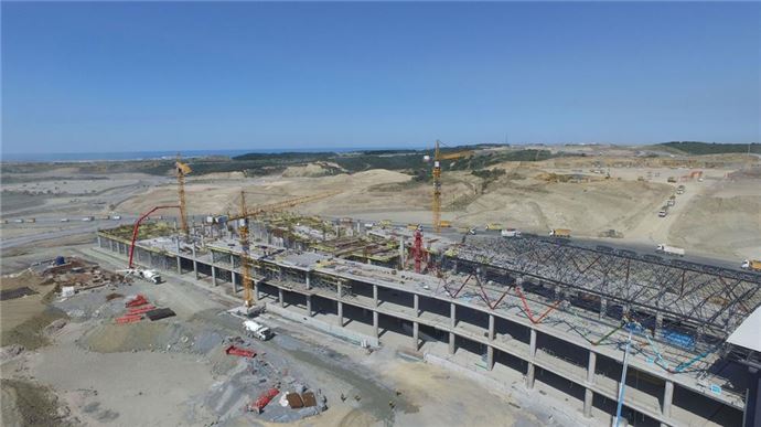 3. havalimanın ilk yolcu salonu tamamlandı - 7