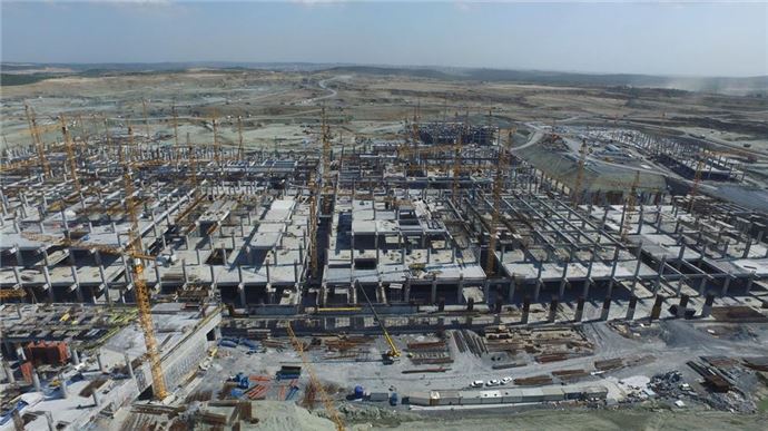 3. havalimanın ilk yolcu salonu tamamlandı - 6