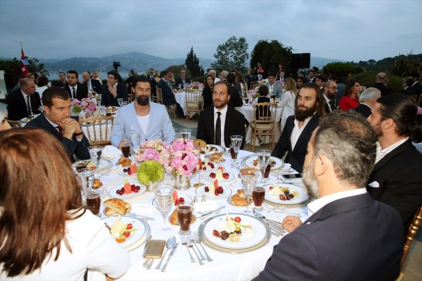 Erdoğan sanatçı ve sporcuları ağırladı - 591