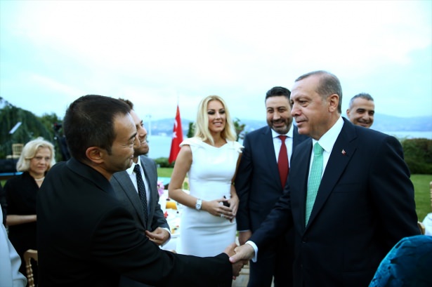 Erdoğan sanatçı ve sporcuları ağırladı - 775