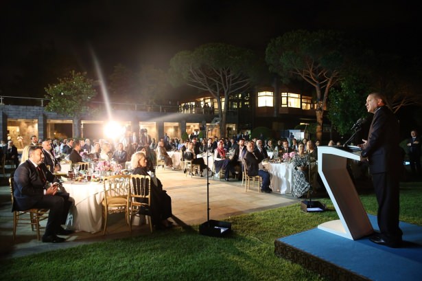 Erdoğan sanatçı ve sporcuları ağırladı - 575