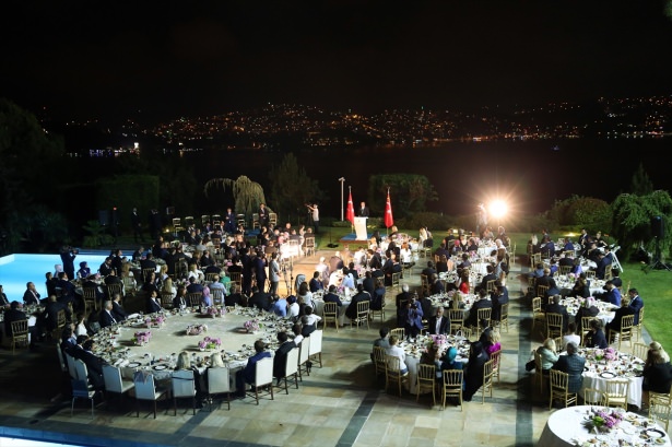 Erdoğan sanatçı ve sporcuları ağırladı - 585