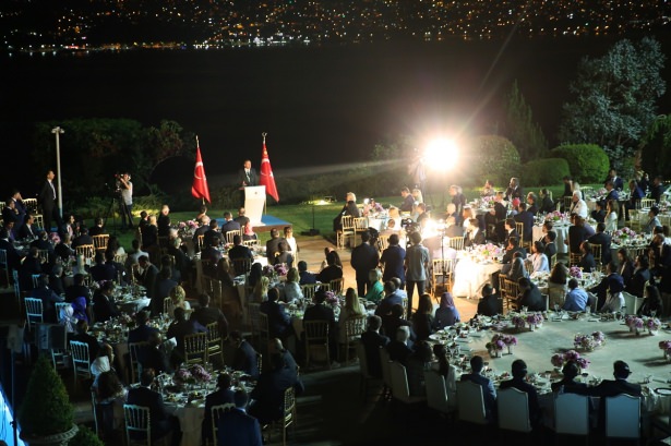 Erdoğan sanatçı ve sporcuları ağırladı - 509