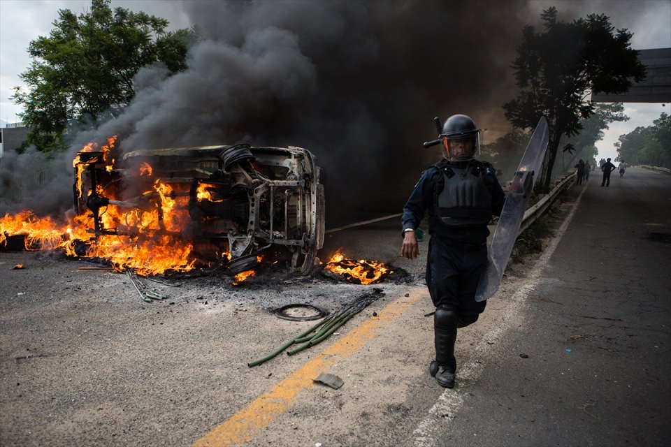 Meksika karıştı: 6 ölü - 8