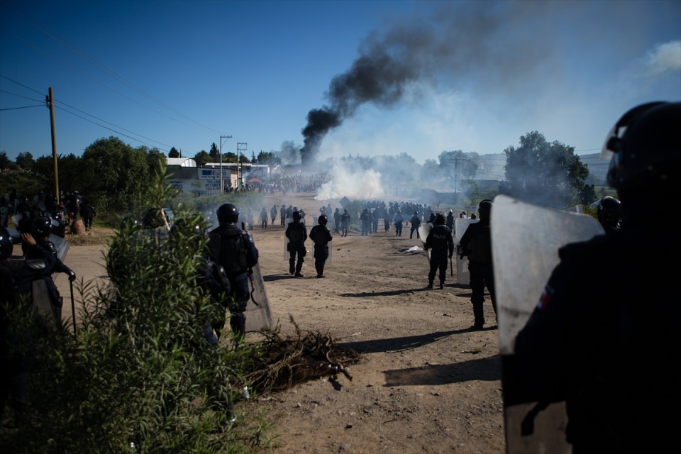 Meksika karıştı: 6 ölü - 15