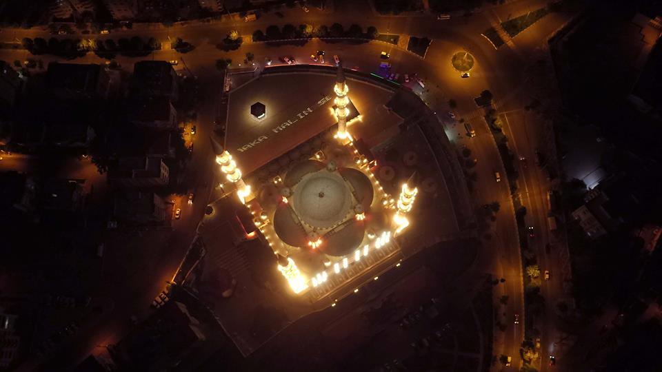 Türkiye'nin üçüncü büyük camisi - 598