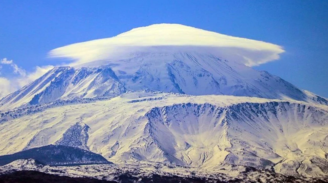 'Türkiye'nin çatısı' Ağrı Dağı eriyor - 1