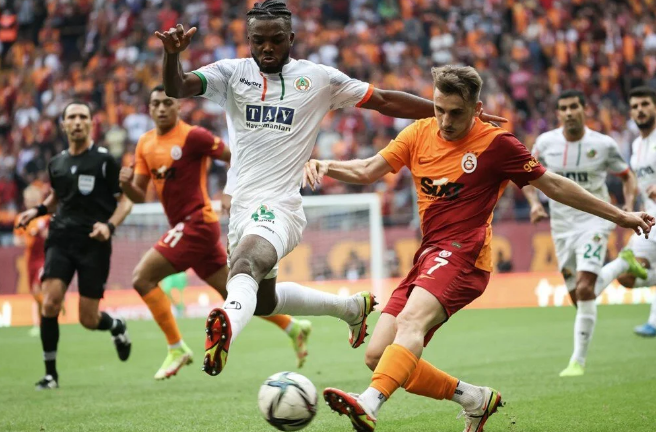 Galatasaray kendi evinde Alanyaspor'a yenildi: Maçtan notlar ve kareler - 13