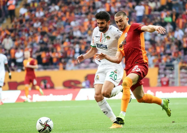 Galatasaray kendi evinde Alanyaspor'a yenildi: Maçtan notlar ve kareler - 10
