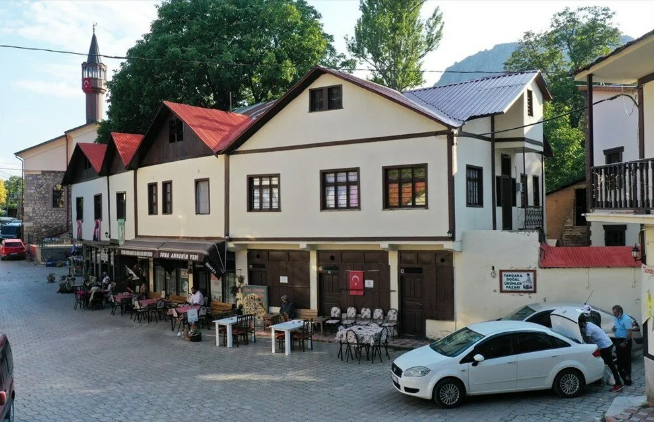 Giresun'da tarihi ve saklı güzellikleriyle turistlerin uğrak noktası: Şebinkarahisar - 9