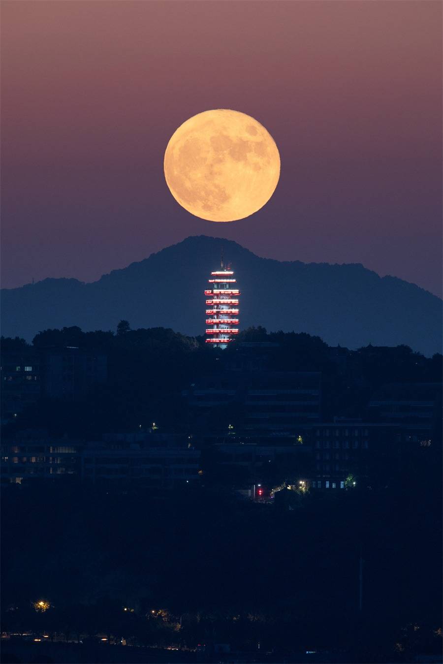 Çin'de düzenlenen Ay Festivali'nden ilginç fotoğraflar - 9