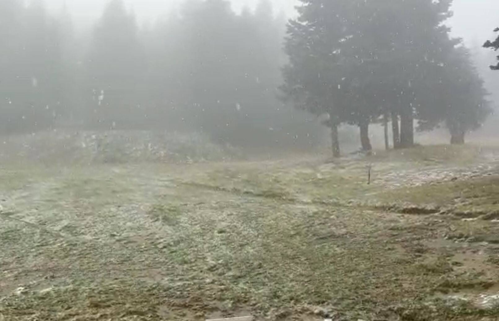 Uludağ ve Kartalkaya'ya mevsimin ilk kar yağışı düştü - 9