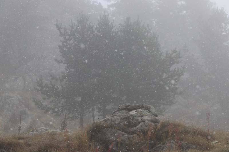 Uludağ ve Kartalkaya'ya mevsimin ilk kar yağışı düştü - 3