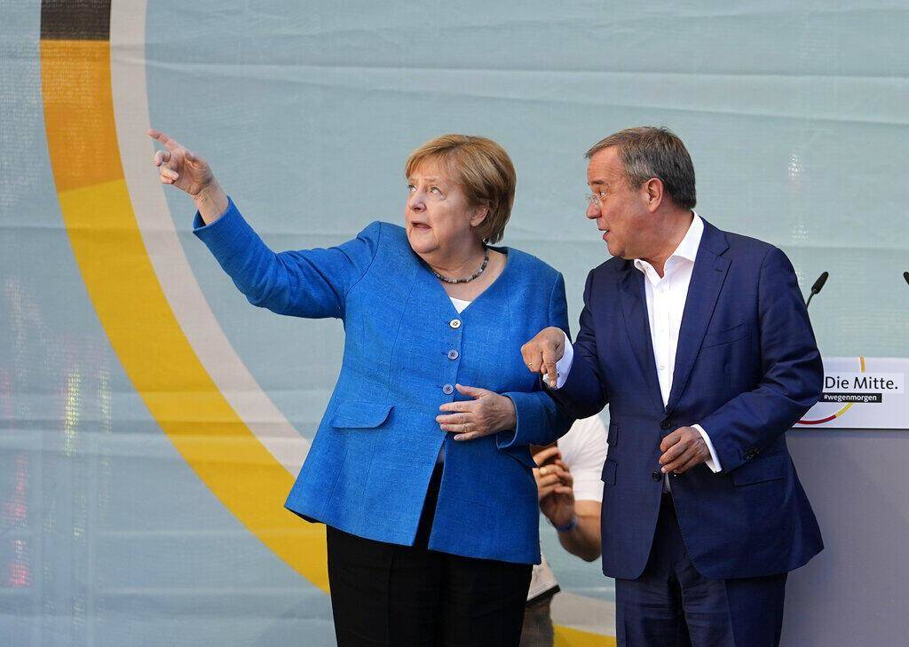 Almanya'da kritik seçim günü: Kıran kırana yarış - 10