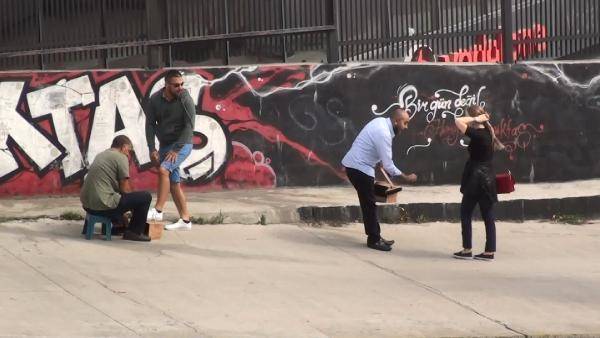 Turistlere fırçalı tuzak - 14