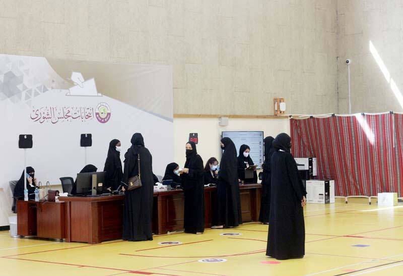 Katar'da ilk kez yapılan milletvekili seçimleri için oy verme işlemi başladı - 11