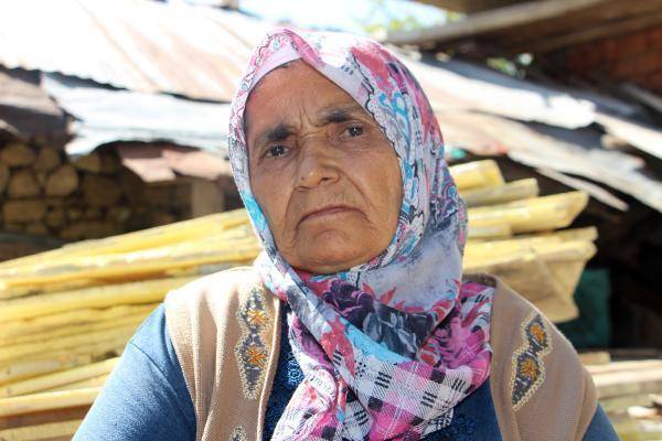 Dolandırıcılara 90 bin lira kaptırınca küsen 50 yıllık eşi, 3 yıldır konuşmuyor - 1