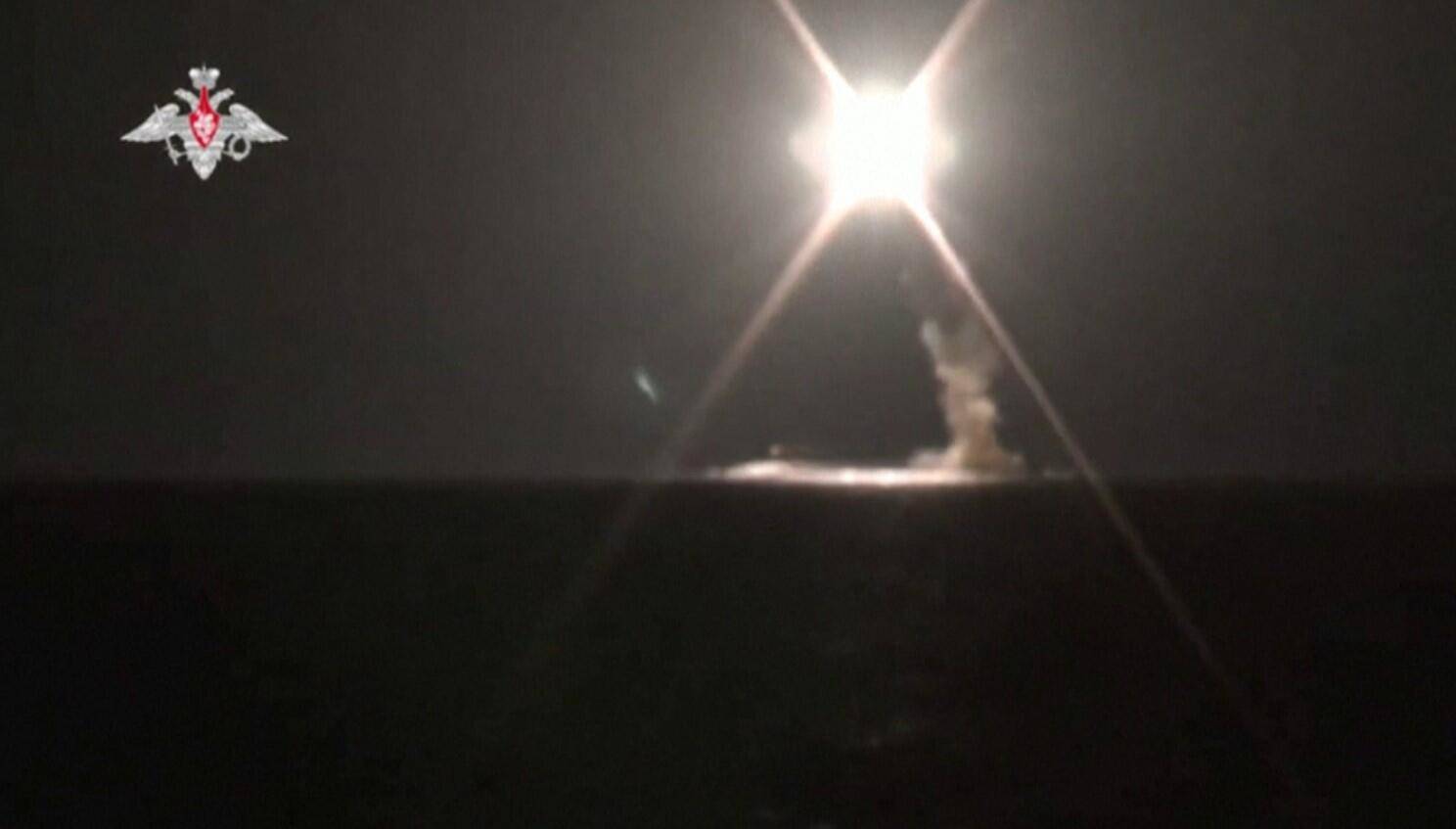 Rusya hipersonik 'Tsirkon' füzesini ilk defa nükleer denizaltıdan fırlattı - 5