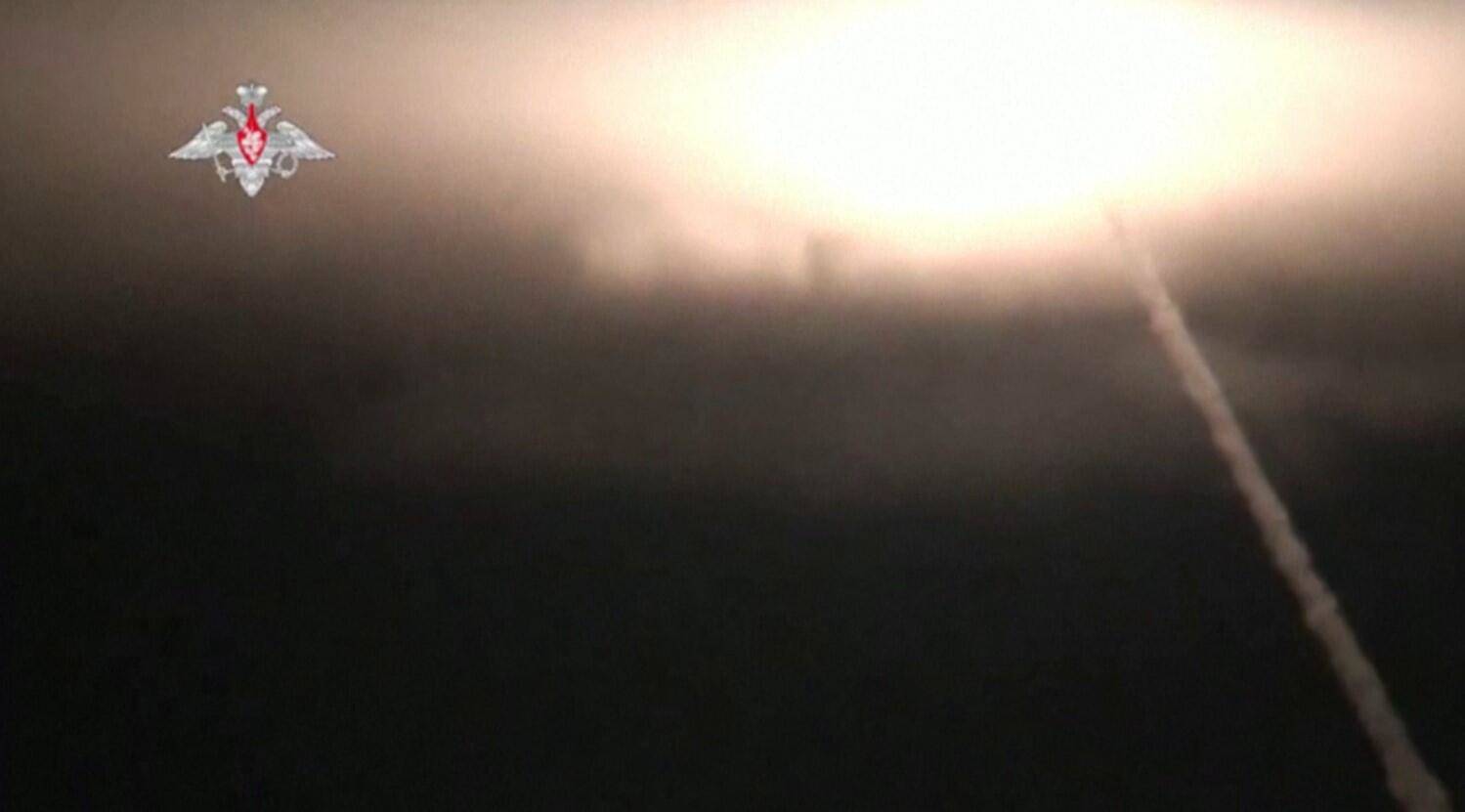 Rusya hipersonik 'Tsirkon' füzesini ilk defa nükleer denizaltıdan fırlattı - 3