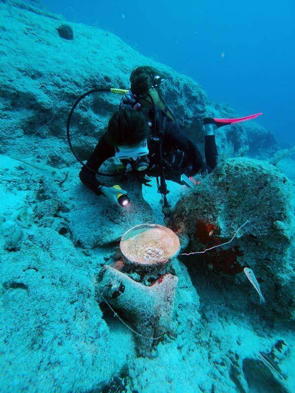 5 bin yıl önce gemilere geçit vermeyen boğazda, 8 batık bulundu - 6
