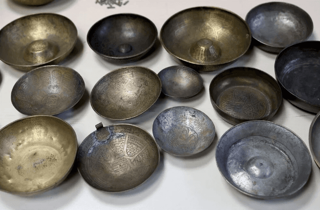 Koleksiyoncuların gözdesi: Suyu duayla buluşturan şifa tası - 1