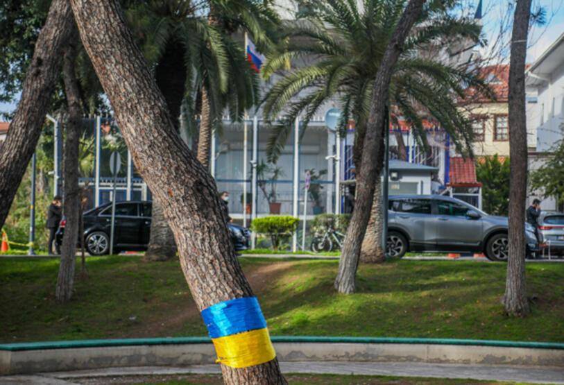 Rus Konsolosluğu önünde 3 kişilik protesto - 6