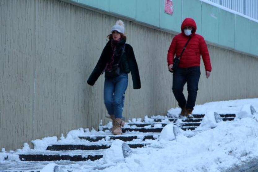 Ara sokaklardaki sürücüler ve yayaların zor anları - 1