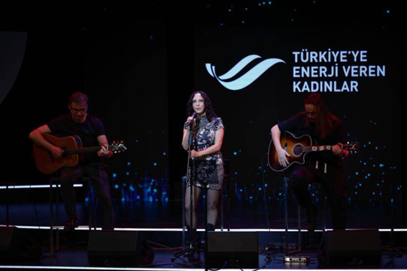 'Türkiye'ye Enerji Veren Kadınlar' ödülleri sahiplerini buldu - 3