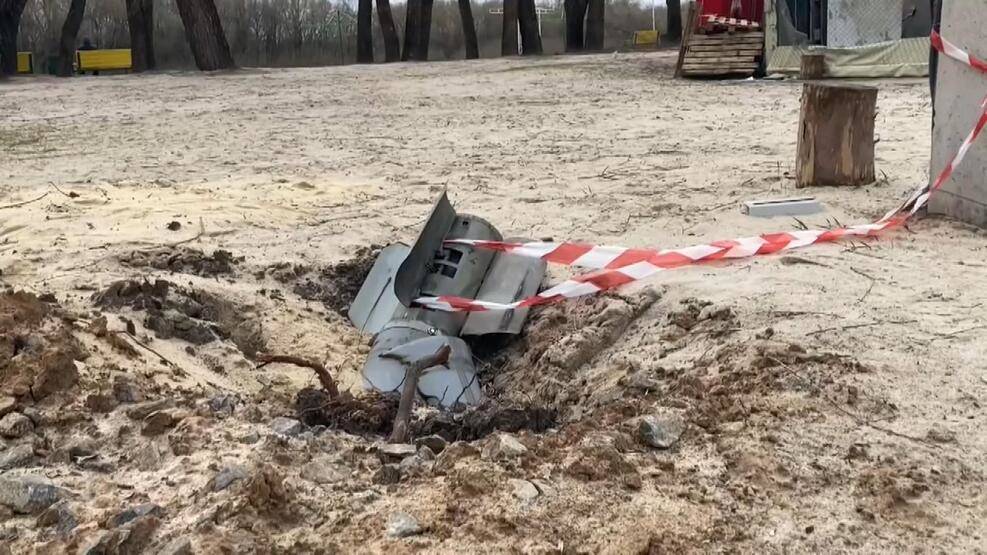 Çernihiv’de nehir kenarında füzeler bulundu - 4