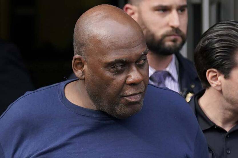 Kanlı metro saldırısında yeni detay: Evi cephanelik gibi - 1