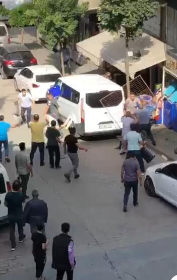 Ortalık savaş alanına döndü! Esnaf park yeri için birbirine girdi - 4