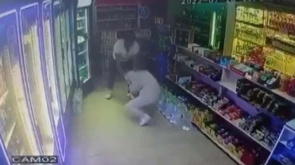 Tatil sırasında tacize uğrayan genç kız, öldüresiye dövüldü - 3