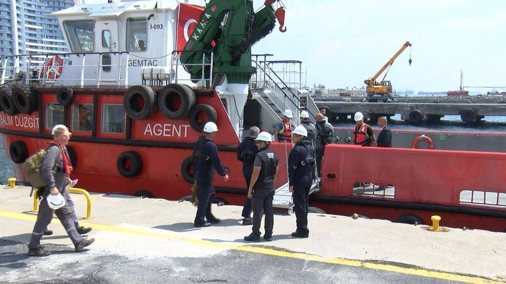 BM Genel Sekreteri Guterres tahıl gemisindeki incelemelere katıldı - 3