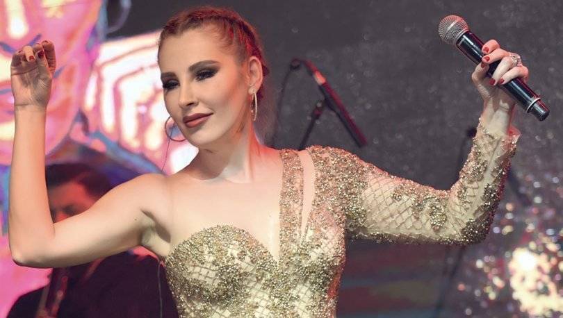 30 Ağustos Funda Arar konseri saat kaçta? Kartal Funda Arar konseri ne zaman başlayacak? Konser nerede olacak, ücretsiz mi? - 8