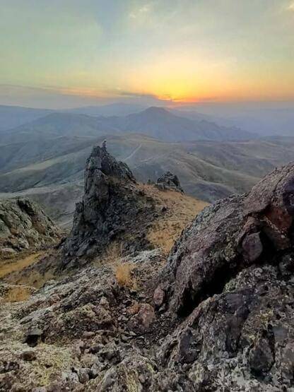 Zirvede kamp kurarak güneşin doğuşunu ve batışını görüntülediler - 3