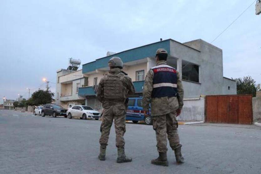 Şanlıurfa'da 63 adrese uyuşturucu baskını: 100'den fazla şüpheli gözaltında - 5