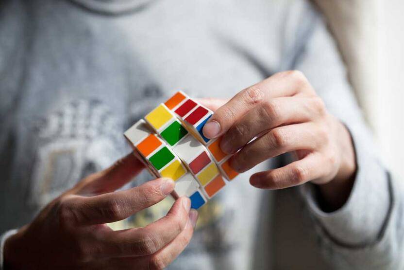 Mucidinden tavsiye: Rubik küpleri çözmenin formülü ne? - 8