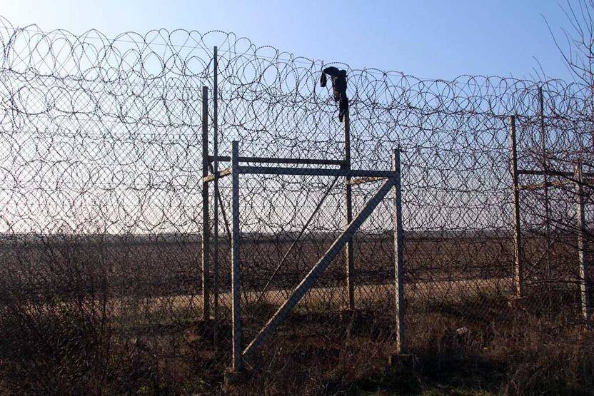 Bulgaristan sınırında donmak üzereyken bulunmuştu! O göçmen yoğun bakımda - 3