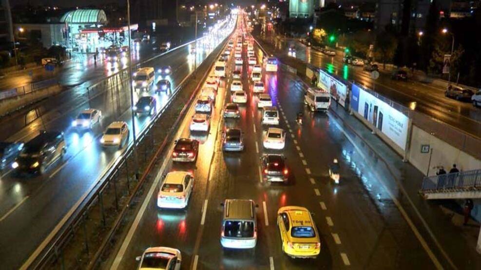 Maltepe D-100 Karayolu'nda altyapı çalışması yoğunluğu - 2