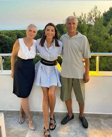Manken Özge Ulusoy'un babası trafik kazasında hayatını kaybetti - 2